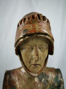 Compra de escultura antigua en Mieres